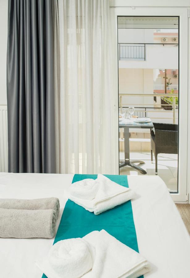 Peraía Lux Vip Apartments מראה חיצוני תמונה