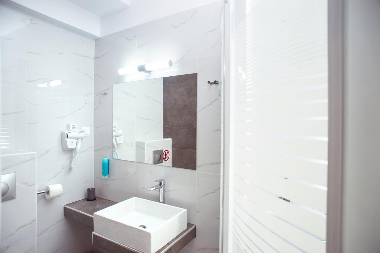 Peraía Lux Vip Apartments מראה חיצוני תמונה