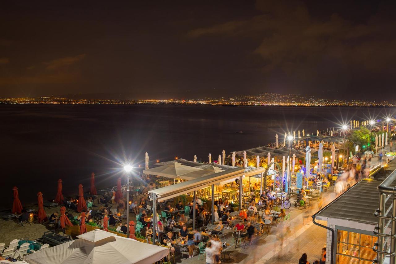 Peraía Lux Vip Apartments מראה חיצוני תמונה