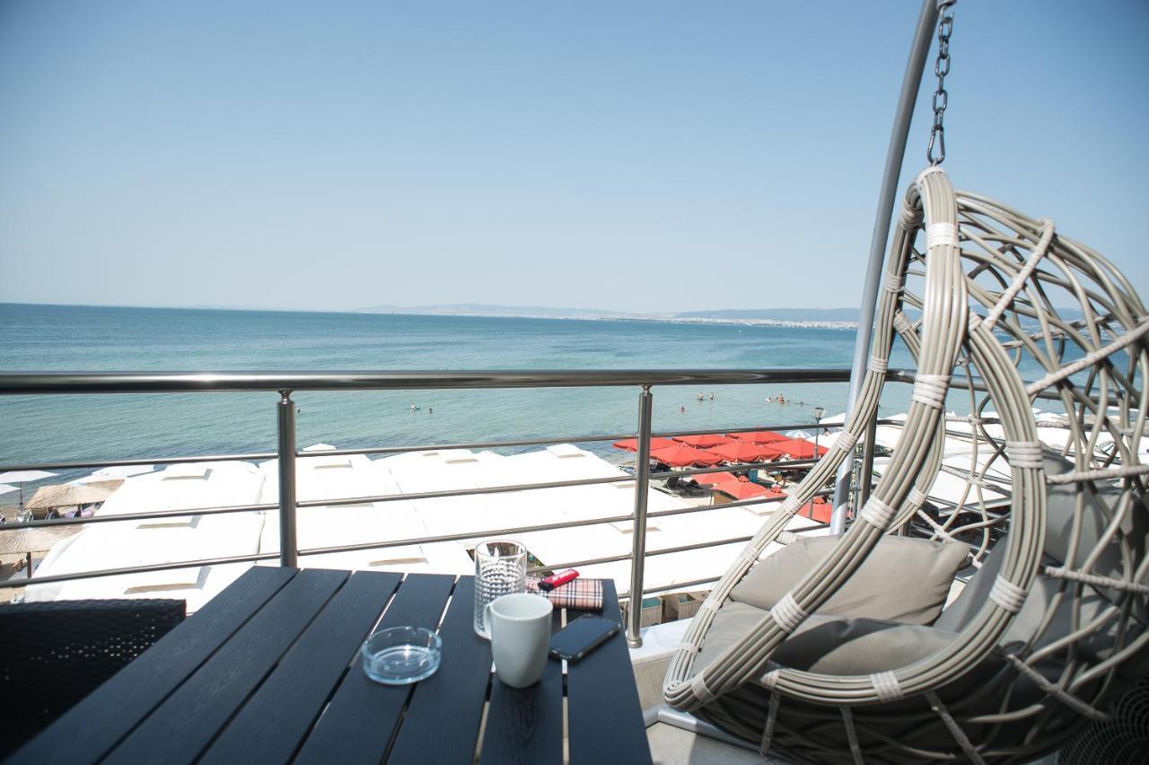 Peraía Lux Vip Apartments מראה חיצוני תמונה