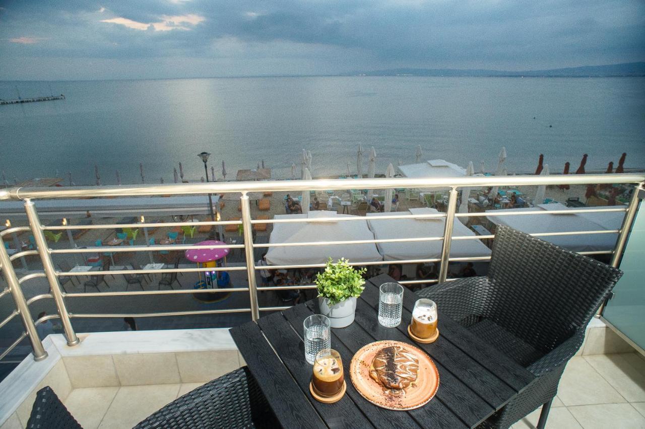 Peraía Lux Vip Apartments מראה חיצוני תמונה